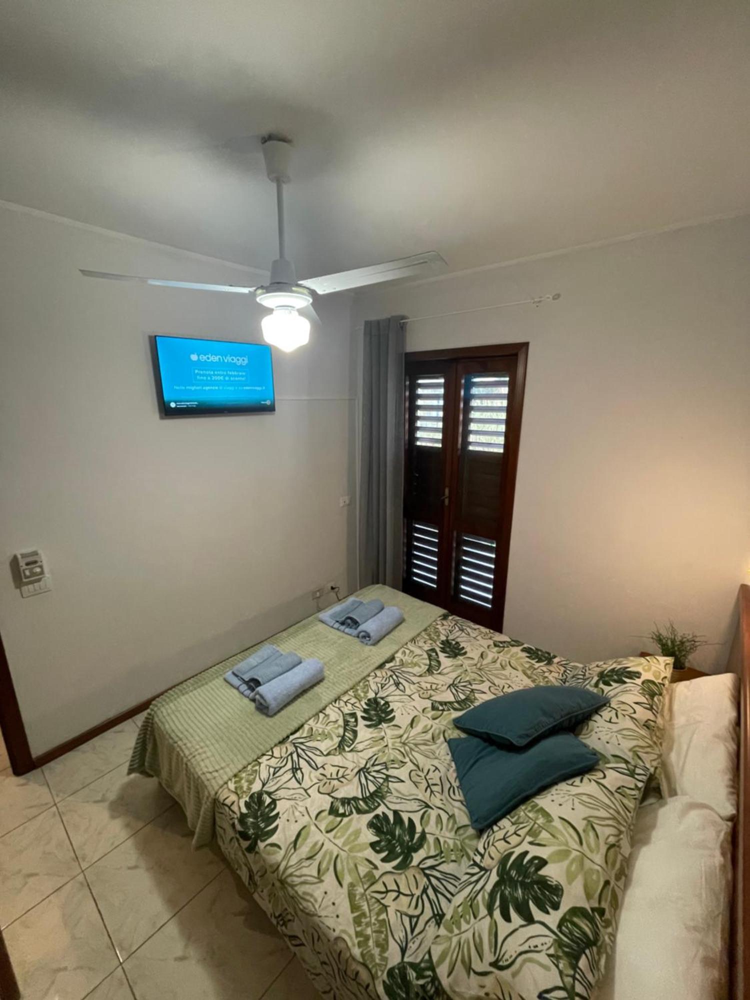 Etnamare Petite Maison